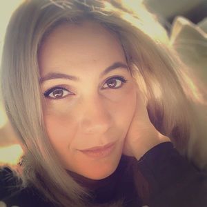 Meet your Posher, Nana